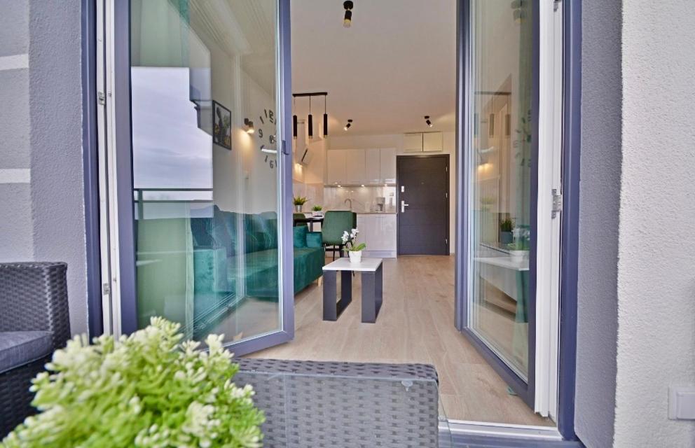 Apartment Green With Private Bike Storage Swinoujscie Exterior photo